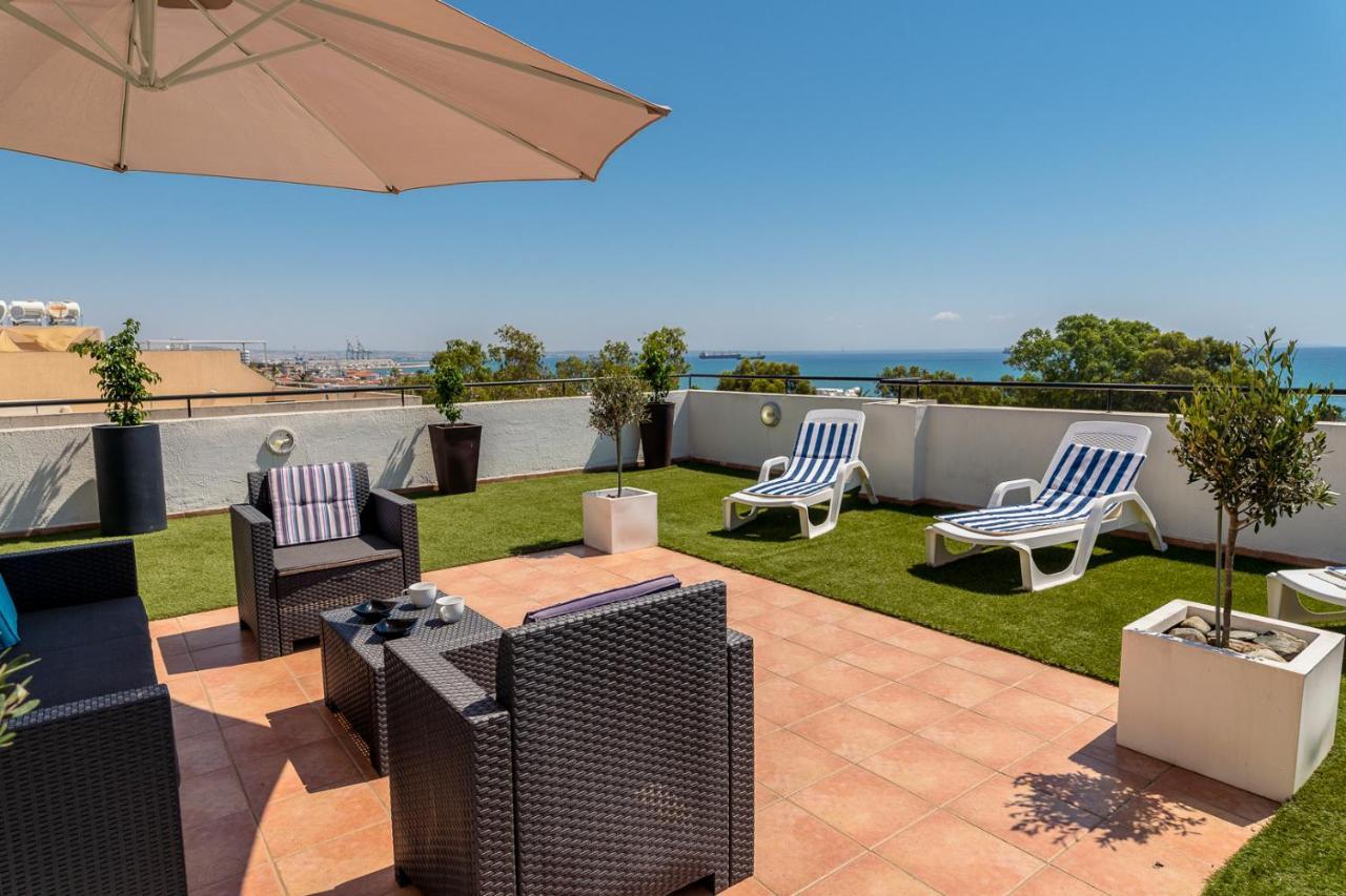 Makenzy Seaview Penthouse Apartment ลาร์นาคา ภายนอก รูปภาพ