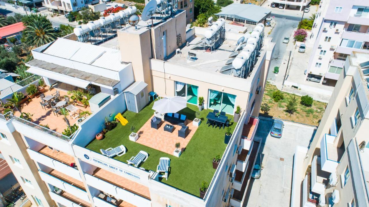 Makenzy Seaview Penthouse Apartment ลาร์นาคา ภายนอก รูปภาพ
